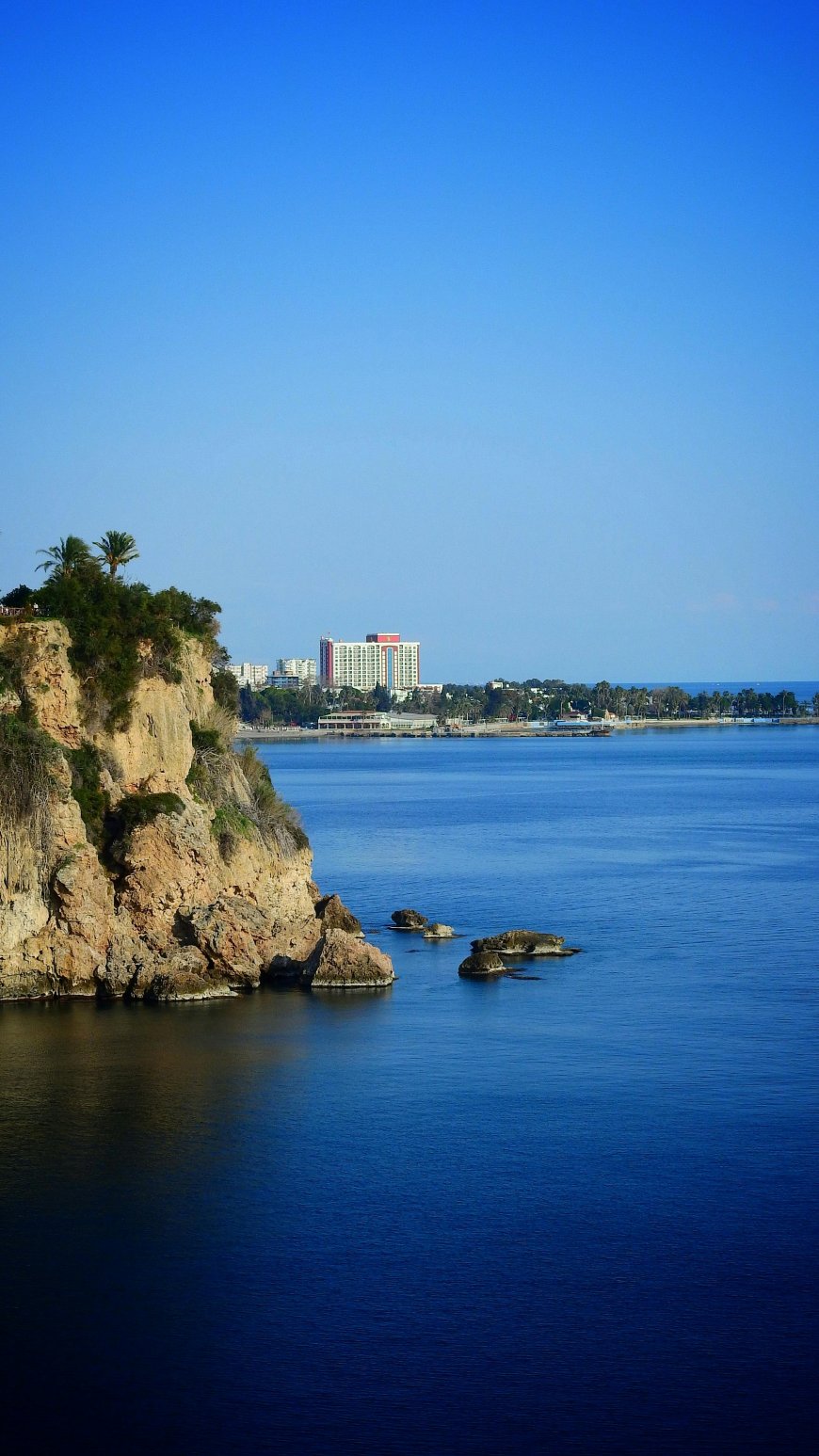 Sea Level Changes: Causes, Effects, and Landform Transformations