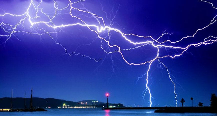 What Causes Lightning A Simple Explanation